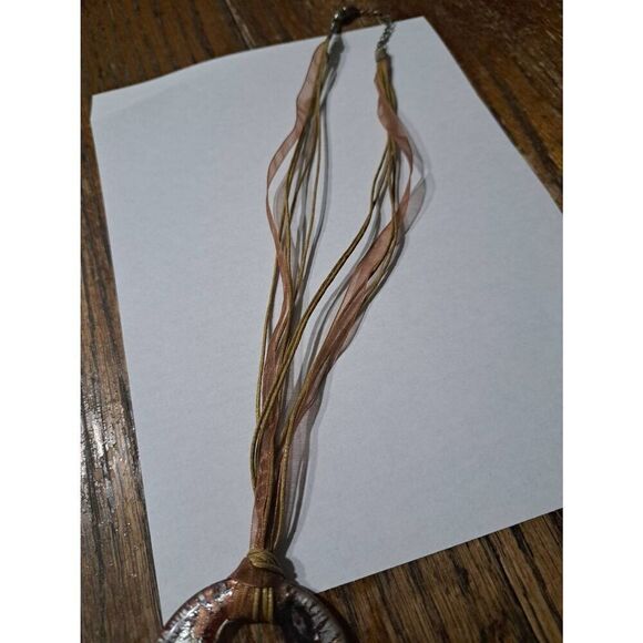 Handcrafted Funky Boho Retro Vintage Glass Flower Pendant Art Glass Necklace - Picture 3 of 6